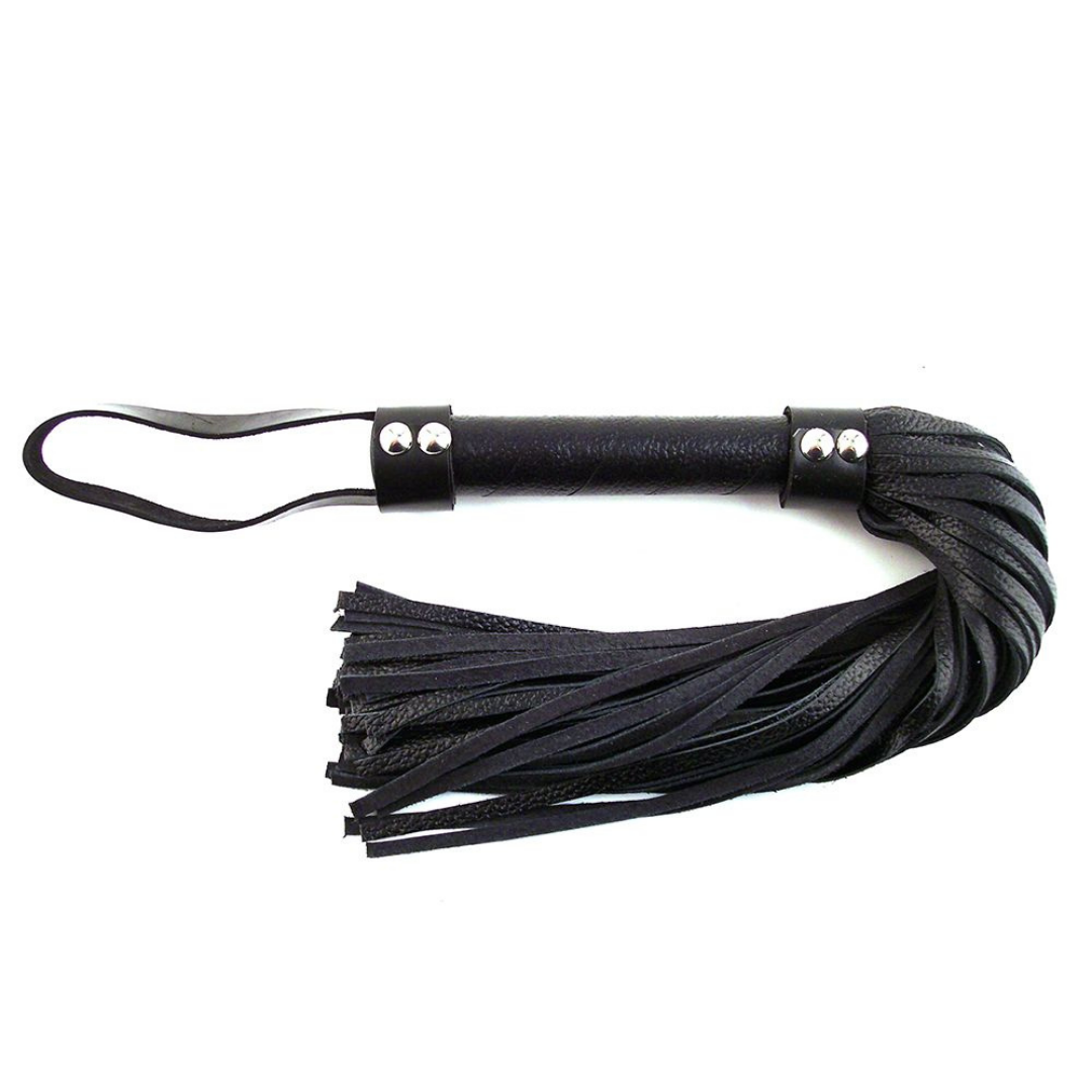 Rouge - Short Leather Flogger - Black